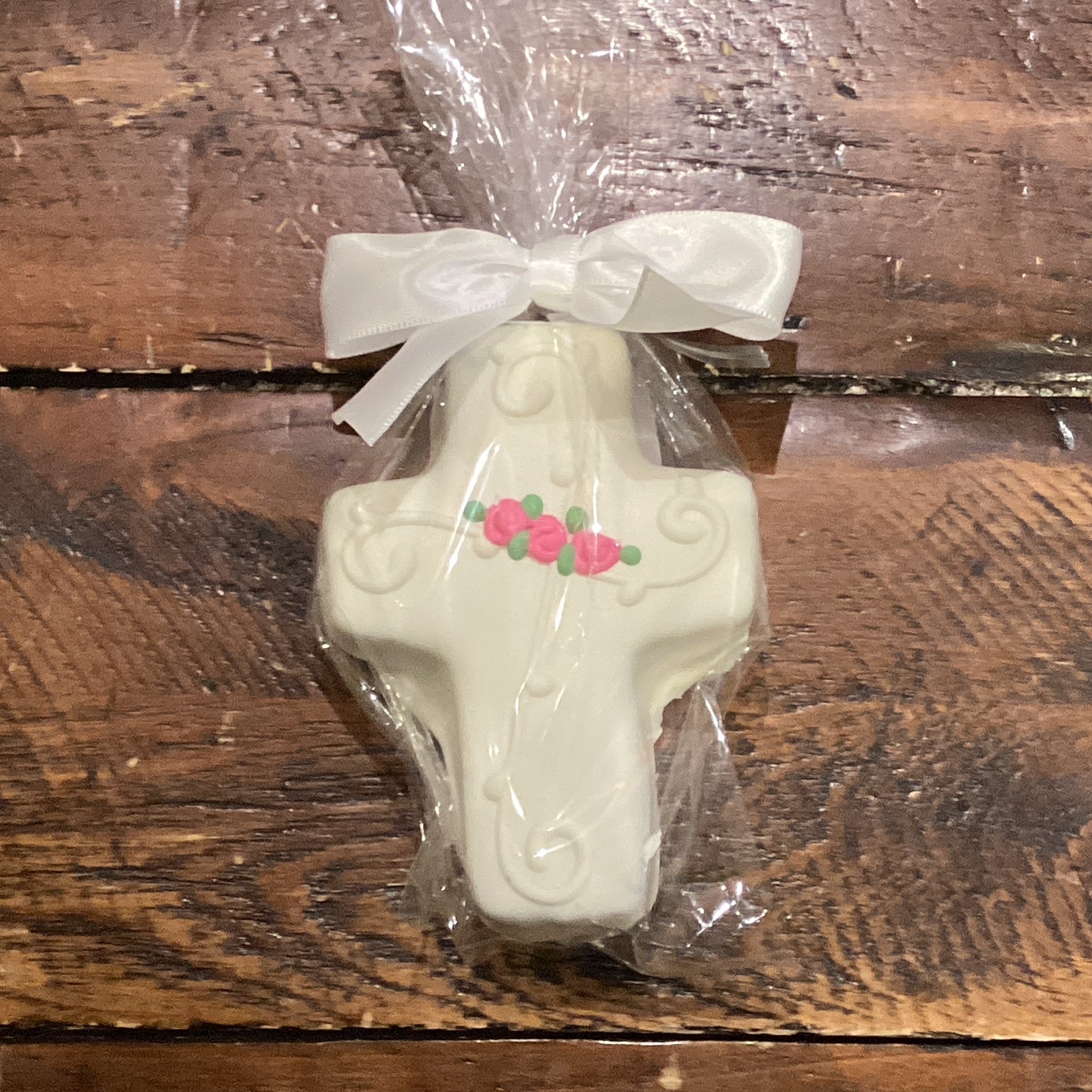 Frosted Cross Truffle, photo 1 of 2